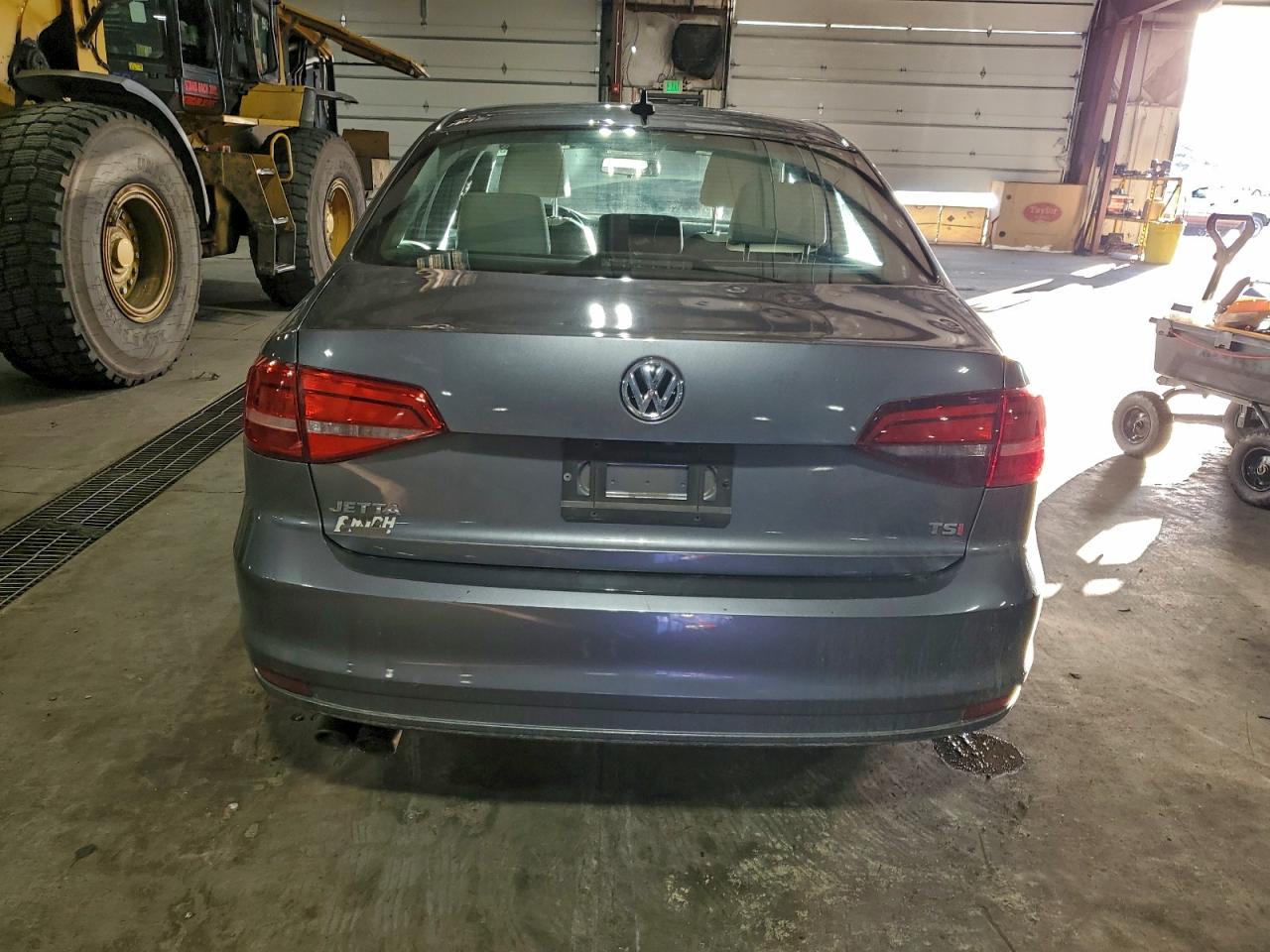 2016 VOLKSWAGEN JETTA SPORT photo 6