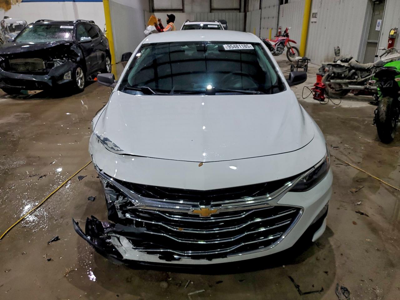 2021 CHEVROLET MALIBU LS photo 5