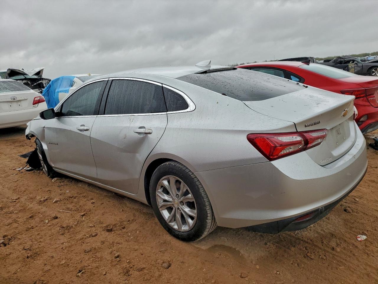 2022 CHEVROLET MALIBU LT photo 3