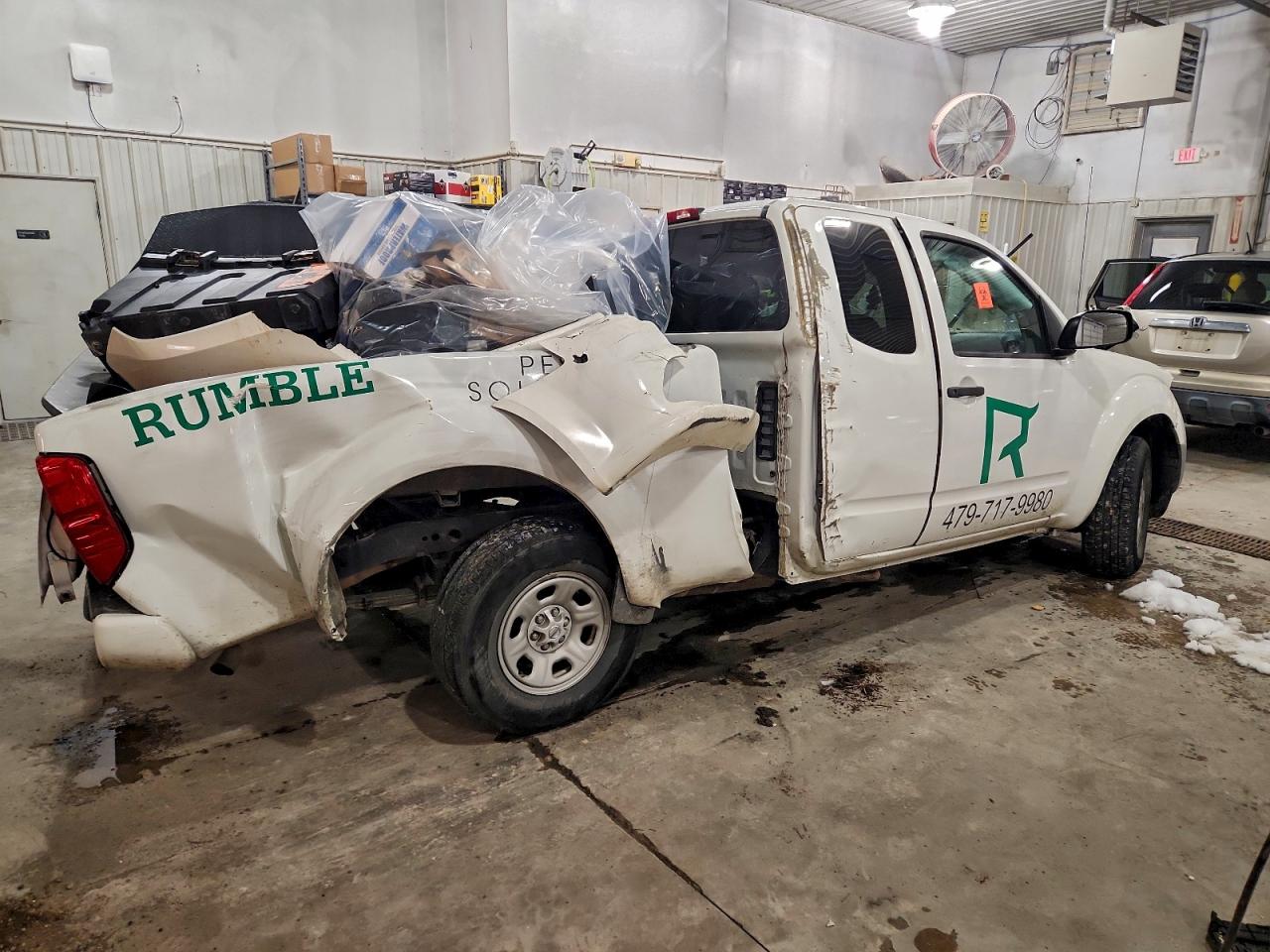 2019 NISSAN FRONTIER S photo 3