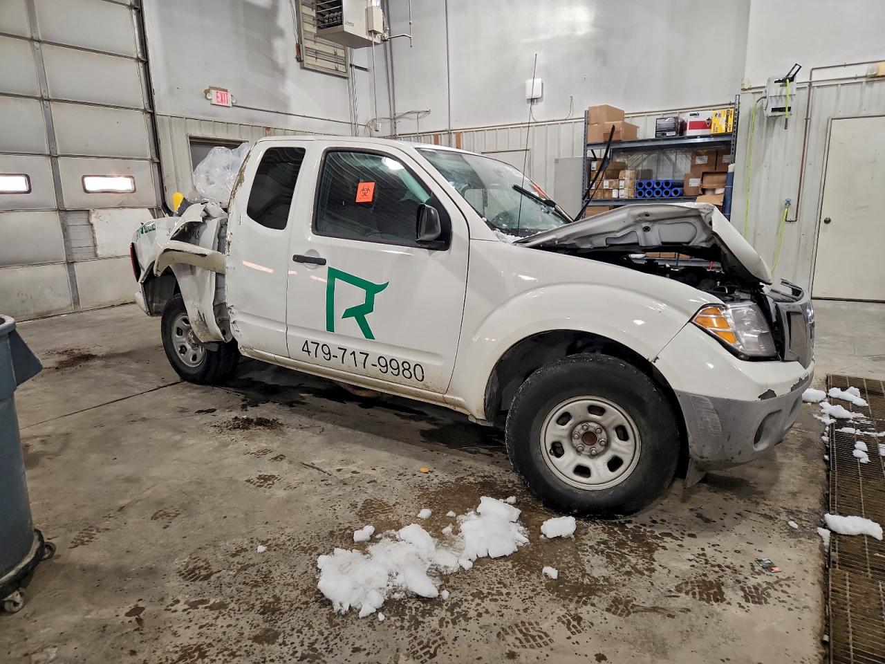 2019 NISSAN FRONTIER S photo 4