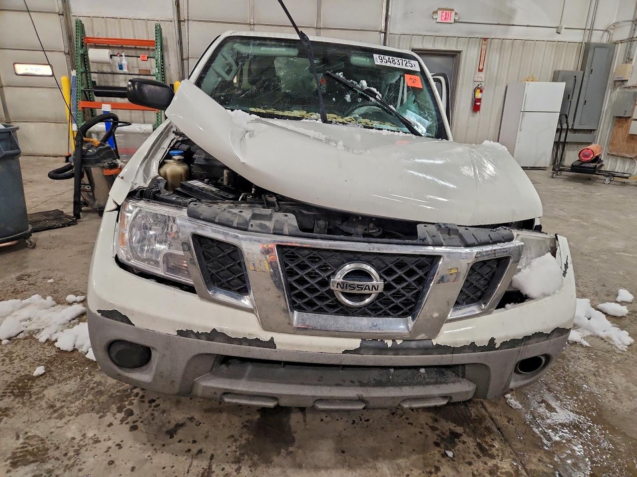 2019 NISSAN FRONTIER S photo 5