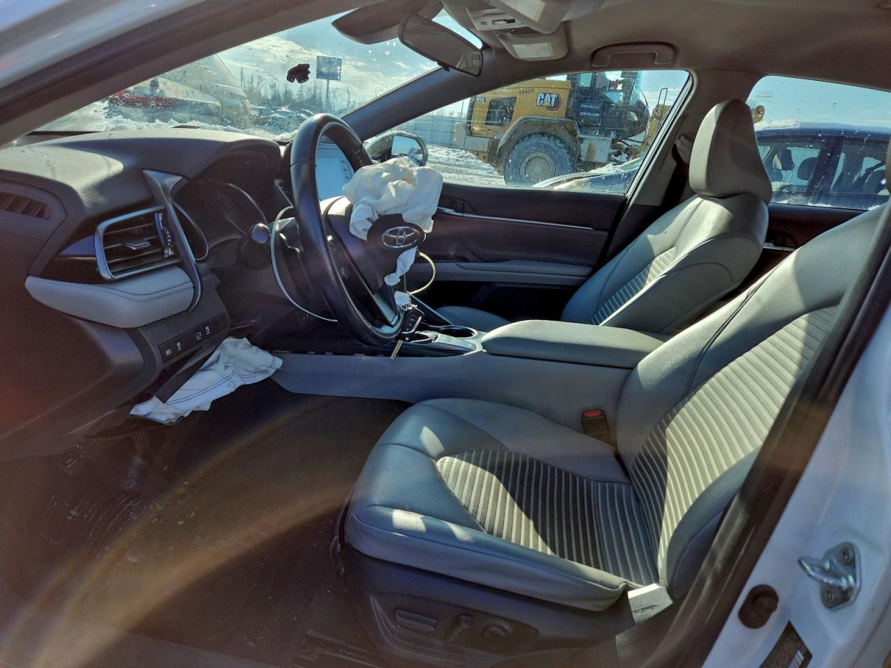 2022 TOYOTA CAMRY SE photo 7