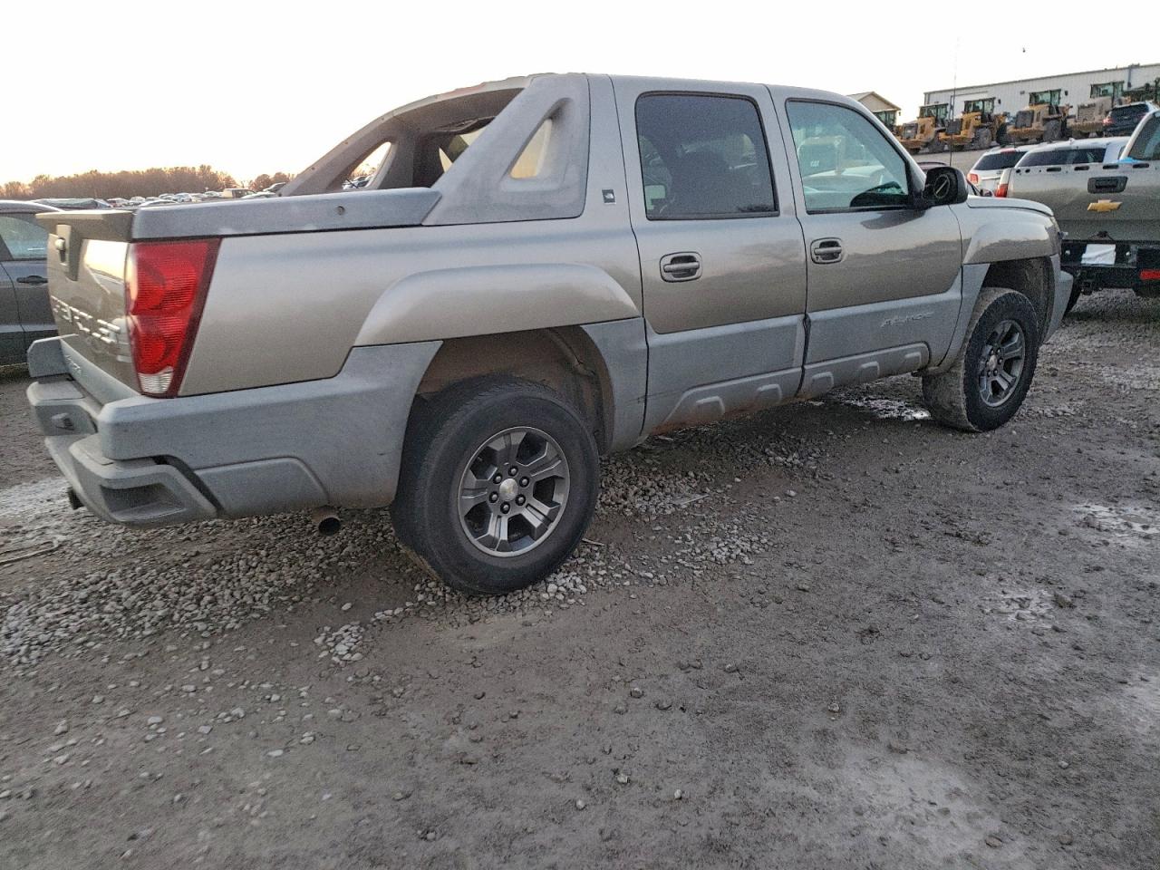 2002 CHEVROLET AVALANCHE K1500 photo 5