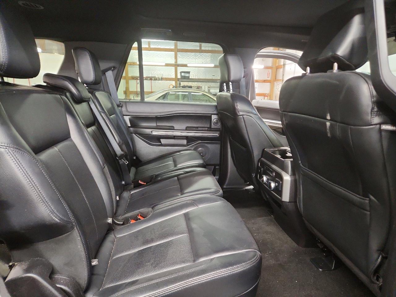 2019 FORD EXPEDITION XLT photo 10
