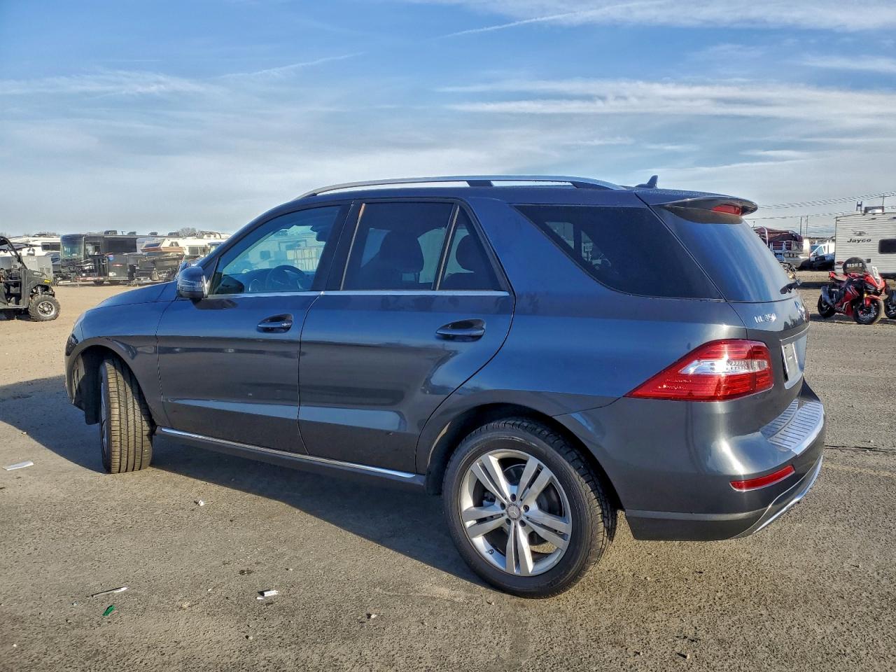 2015 MERCEDES-BENZ ML 350 4MATIC photo 2