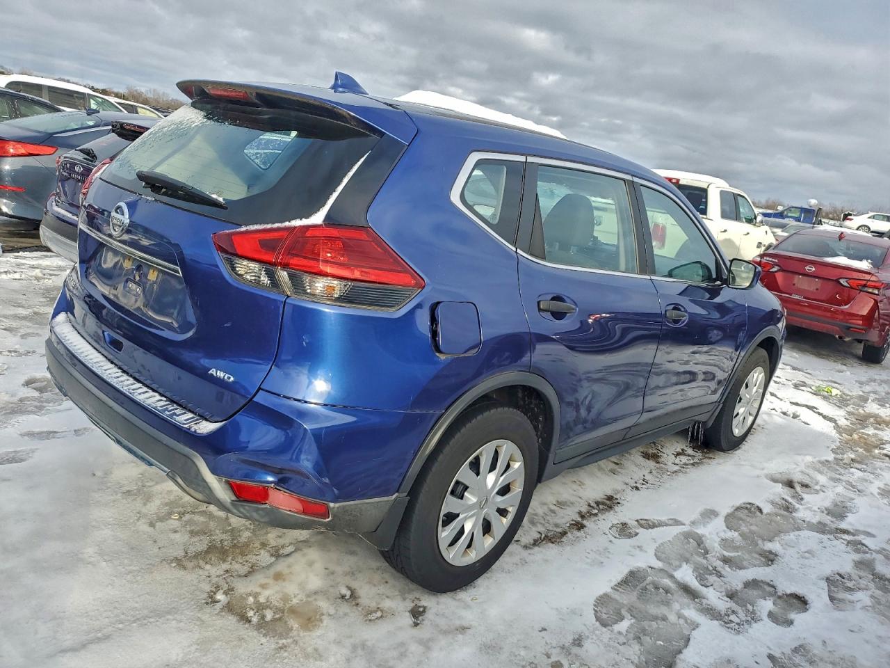 2017 NISSAN ROGUE S photo 7