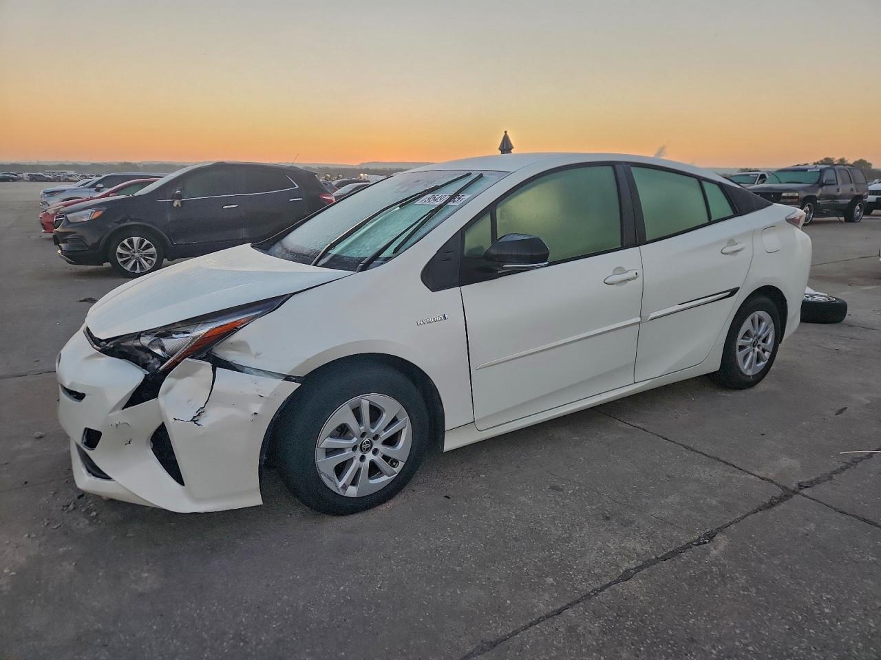 2017 TOYOTA PRIUS