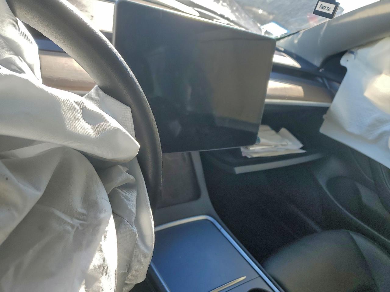 2023 TESLA MODEL 3 photo 9