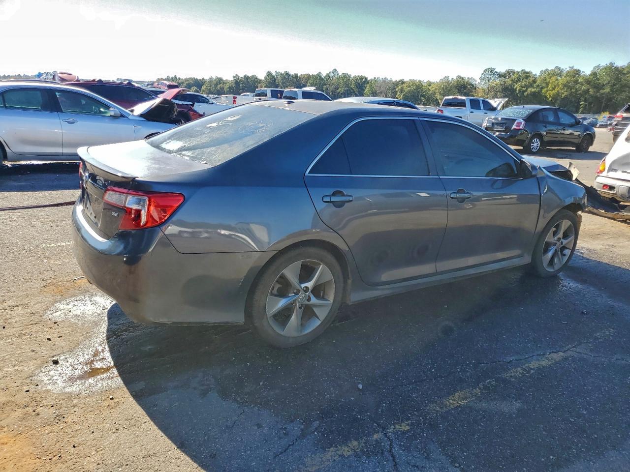 2012 TOYOTA CAMRY SE V6 photo 3