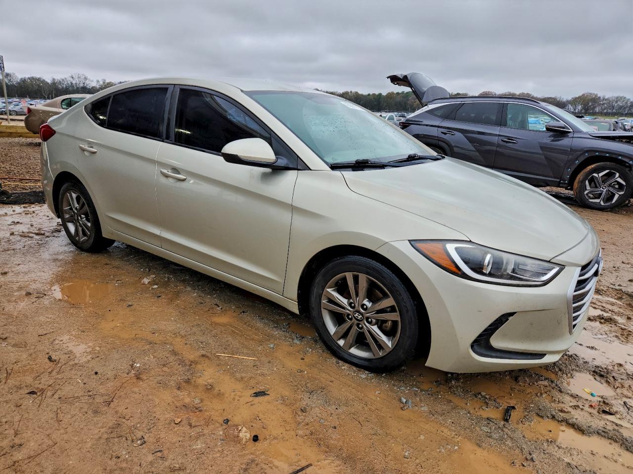 2017 HYUNDAI ELANTRA SE photo 7