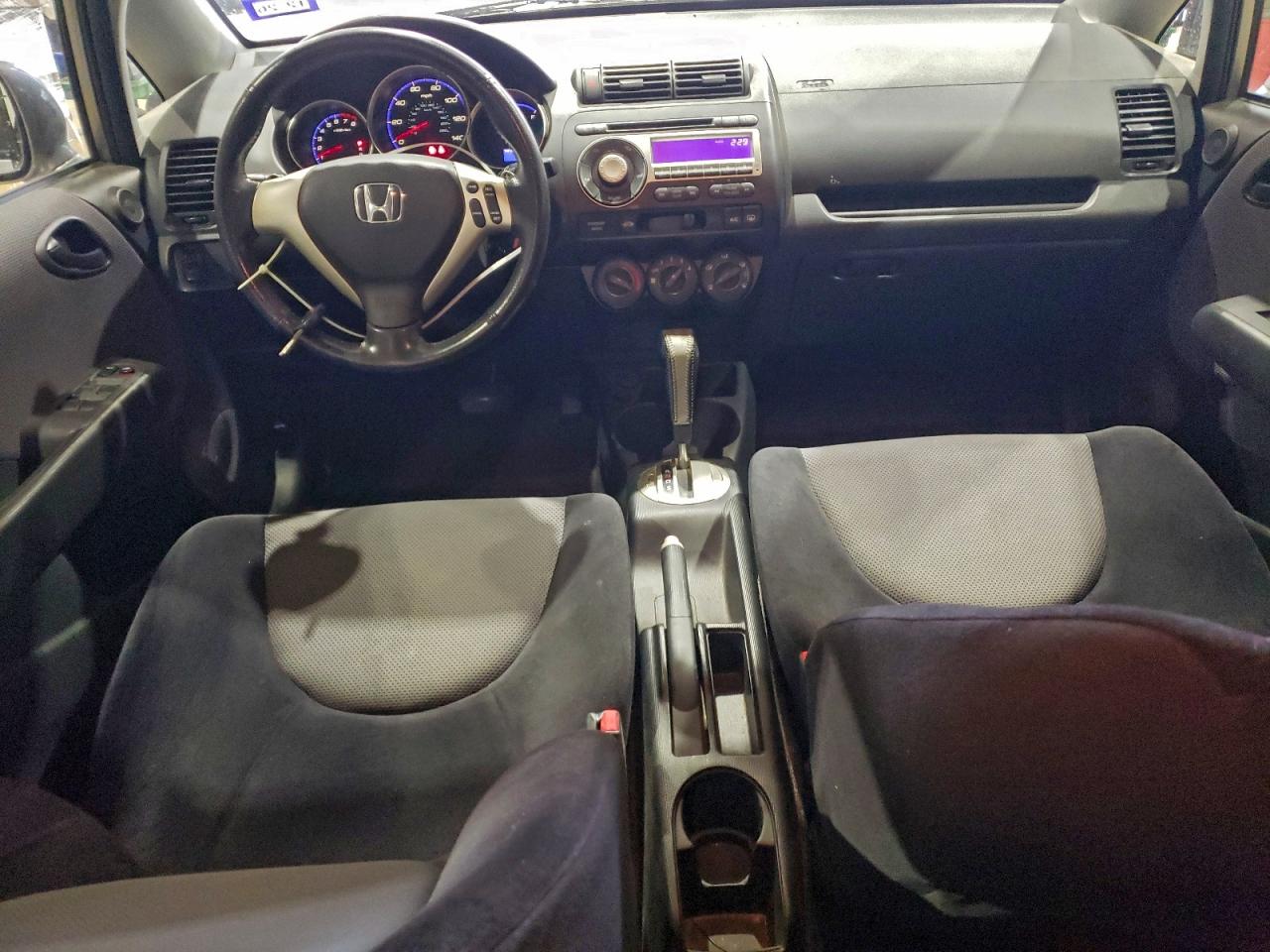 2007 HONDA FIT photo 8