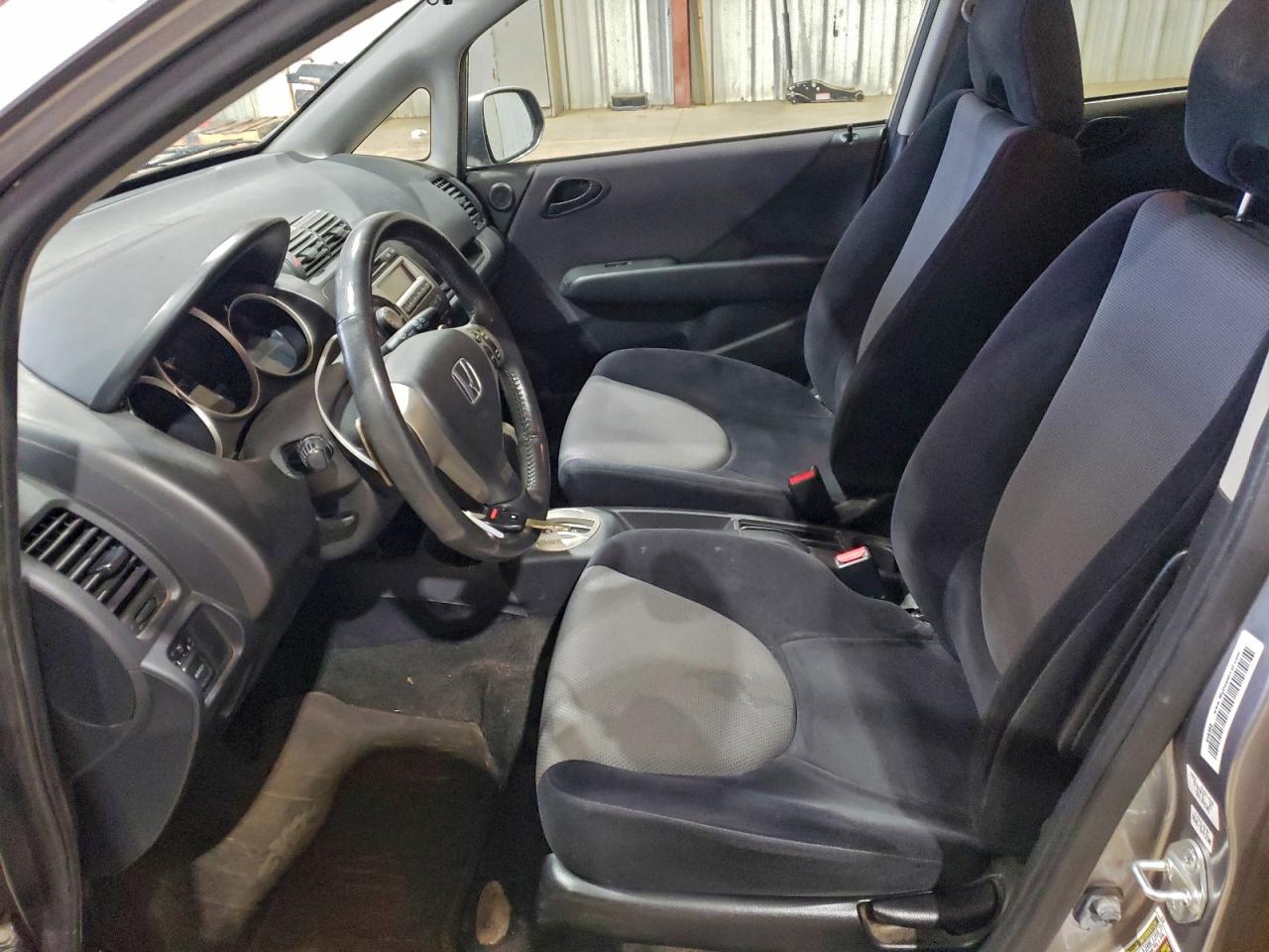2007 HONDA FIT photo 7