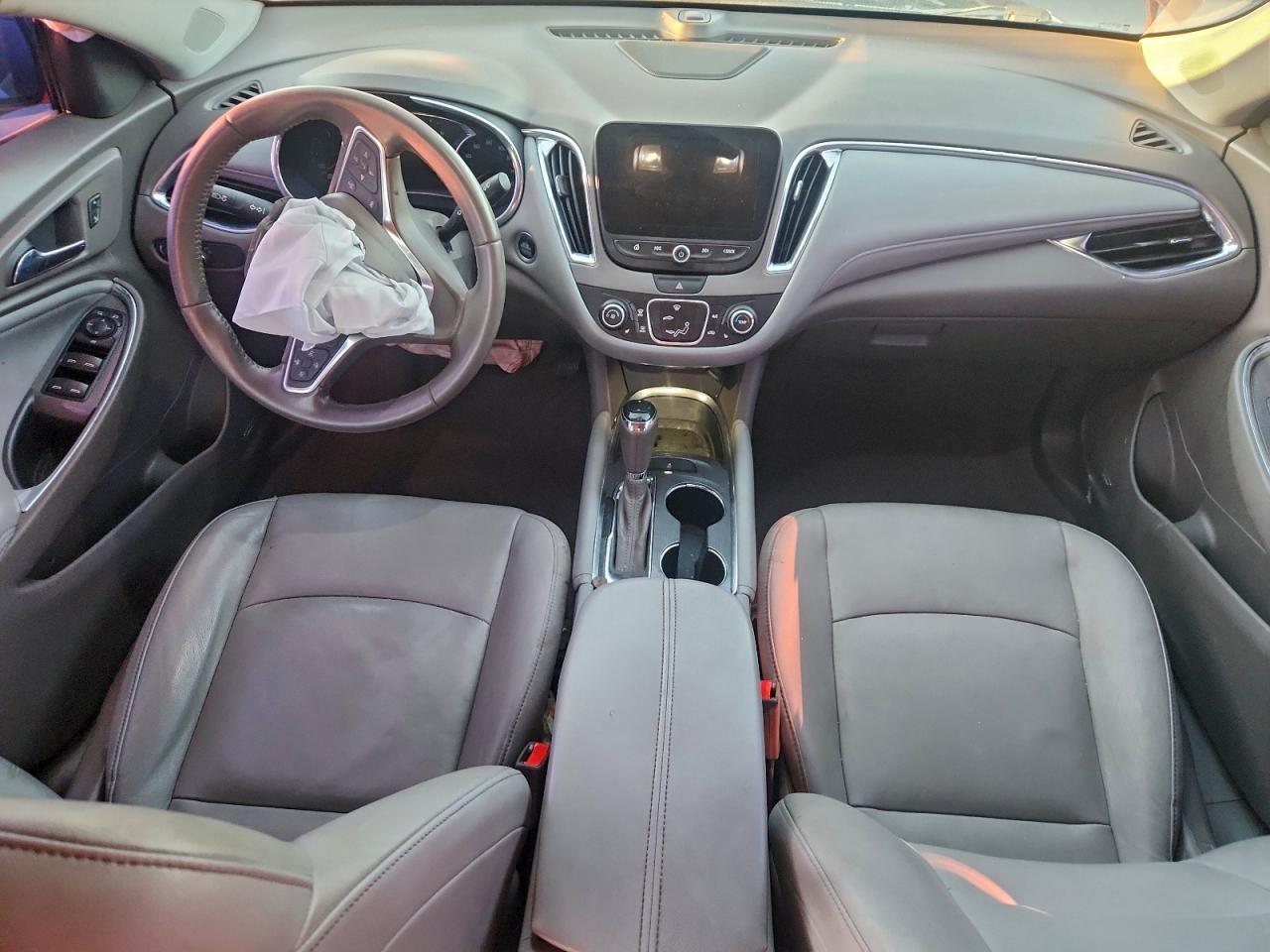 2017 CHEVROLET MALIBU LT photo 22