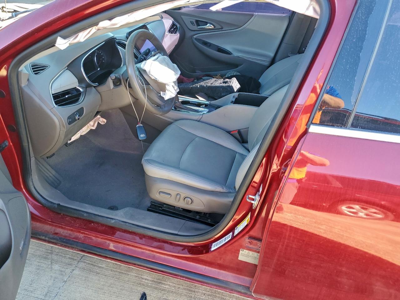 2017 CHEVROLET MALIBU LT photo 19