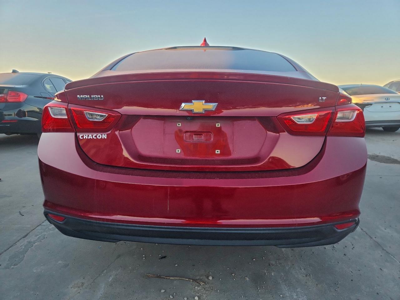 2017 CHEVROLET MALIBU LT photo 16
