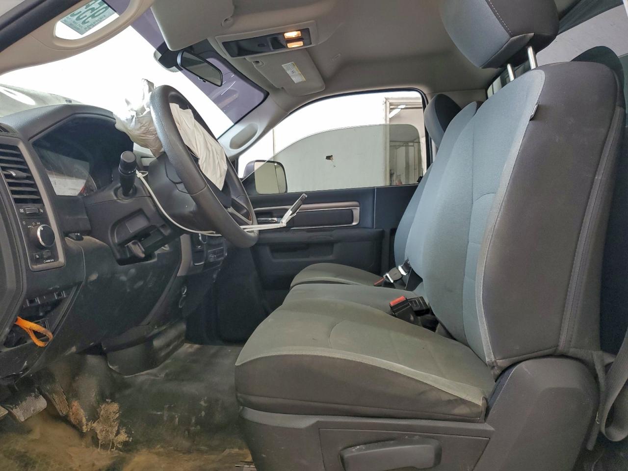2023 RAM 1500 CLASSIC TRADESM photo 13
