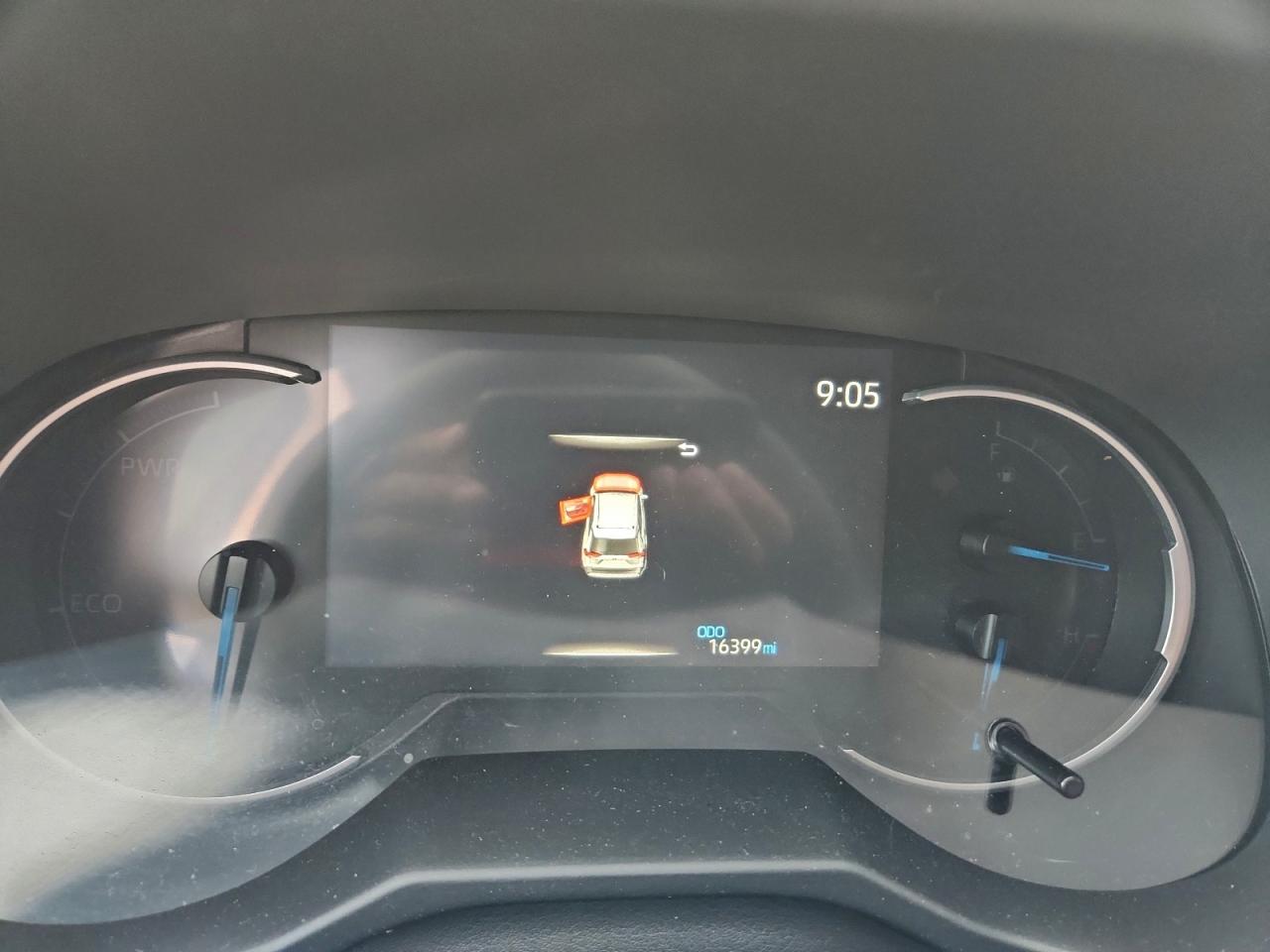 2025 TOYOTA RAV4 WOODLAND EDITION photo 9