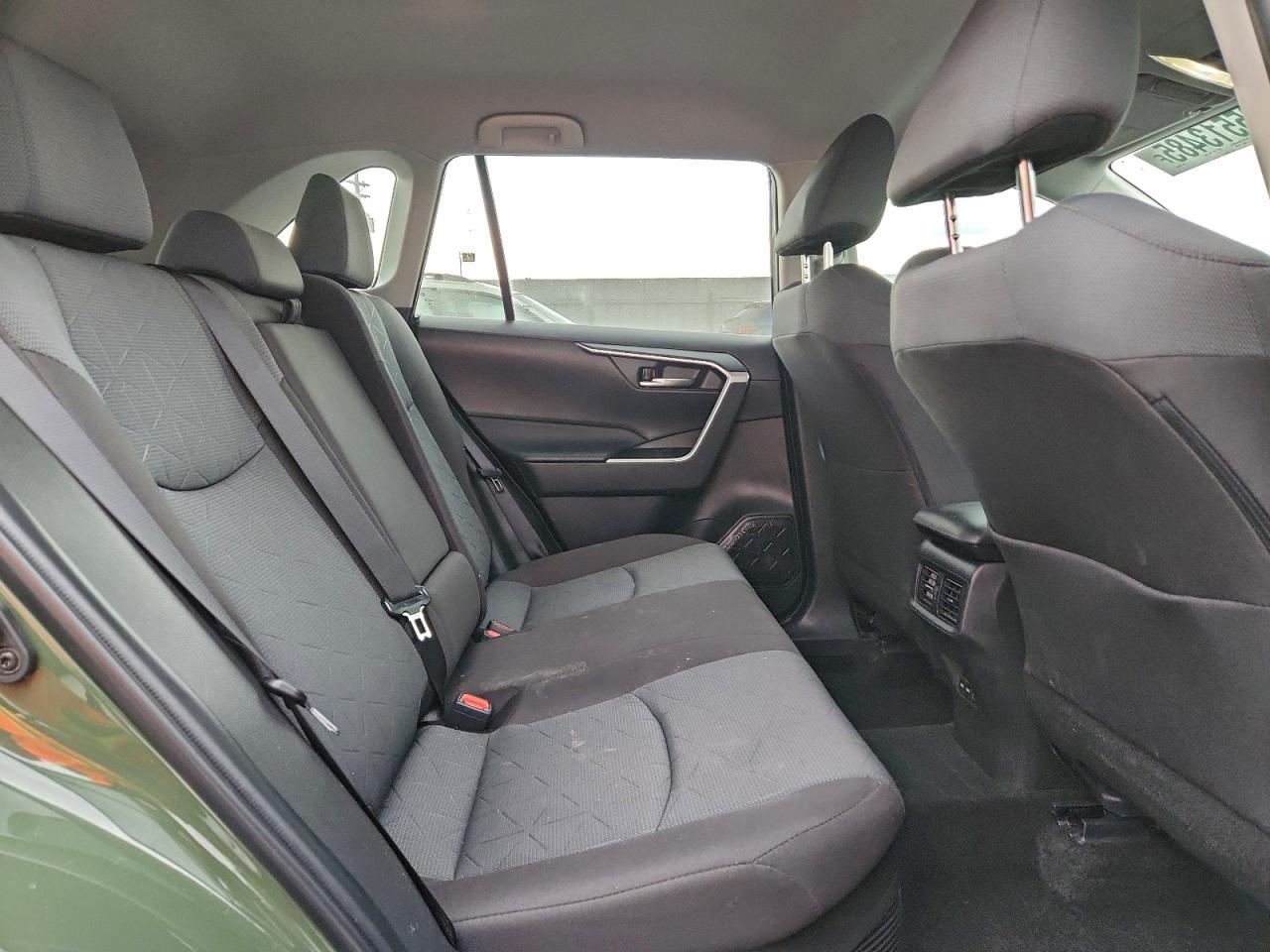 2025 TOYOTA RAV4 WOODLAND EDITION photo 11
