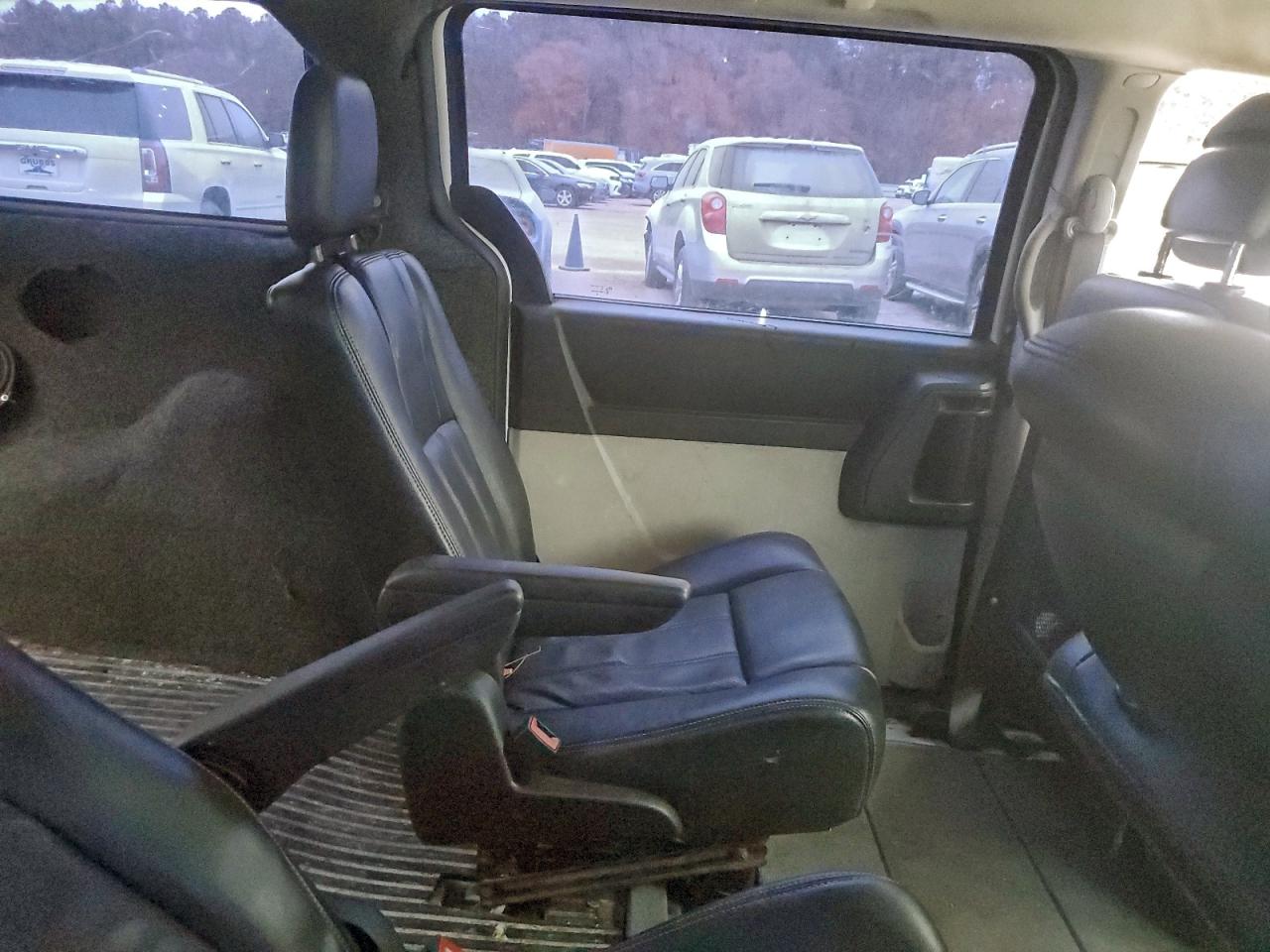 2008 DODGE GRAND CARAVAN C/V photo 28