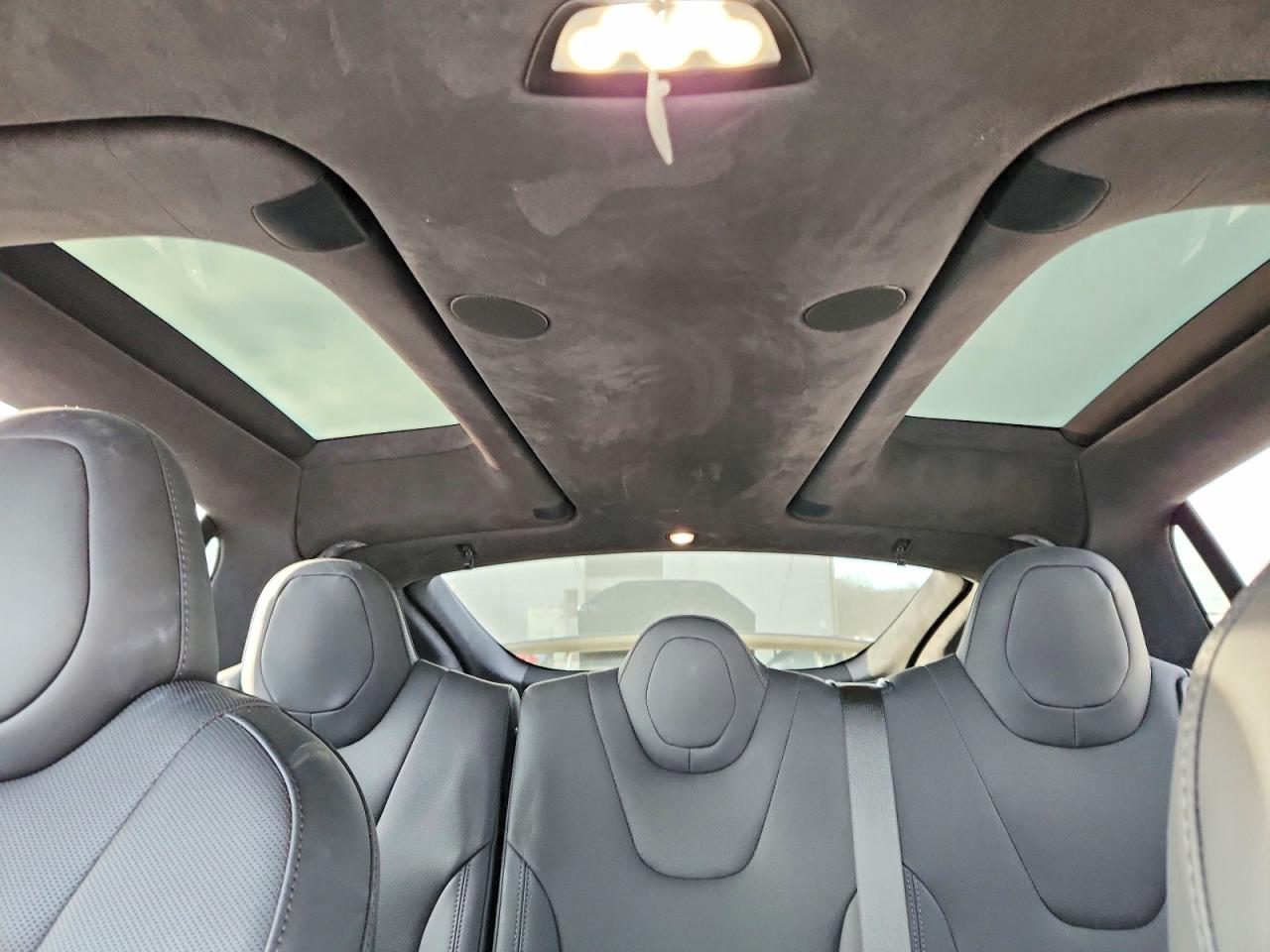 2023 TESLA MODEL X photo 28