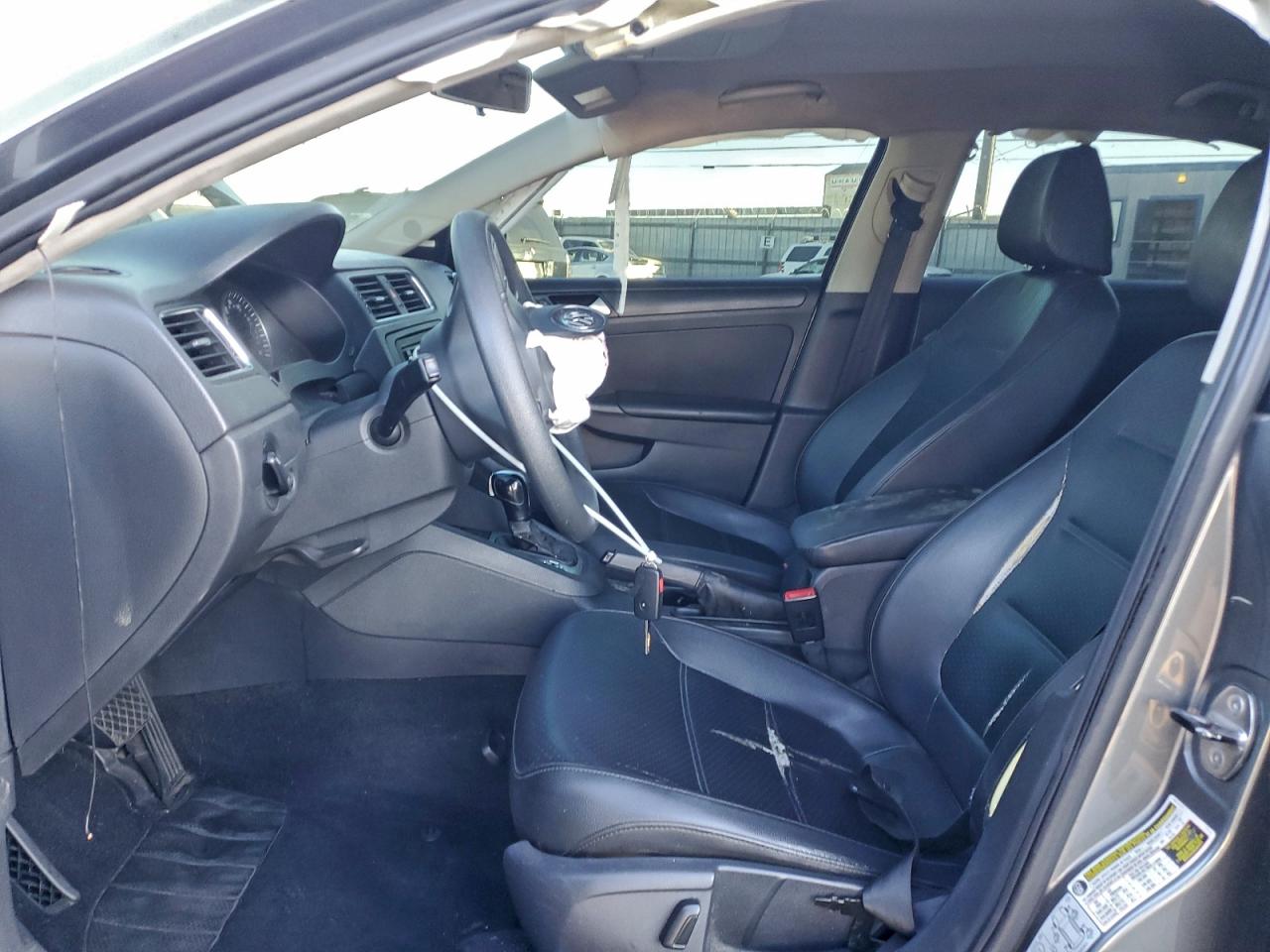2014 VOLKSWAGEN JETTA SE photo 13