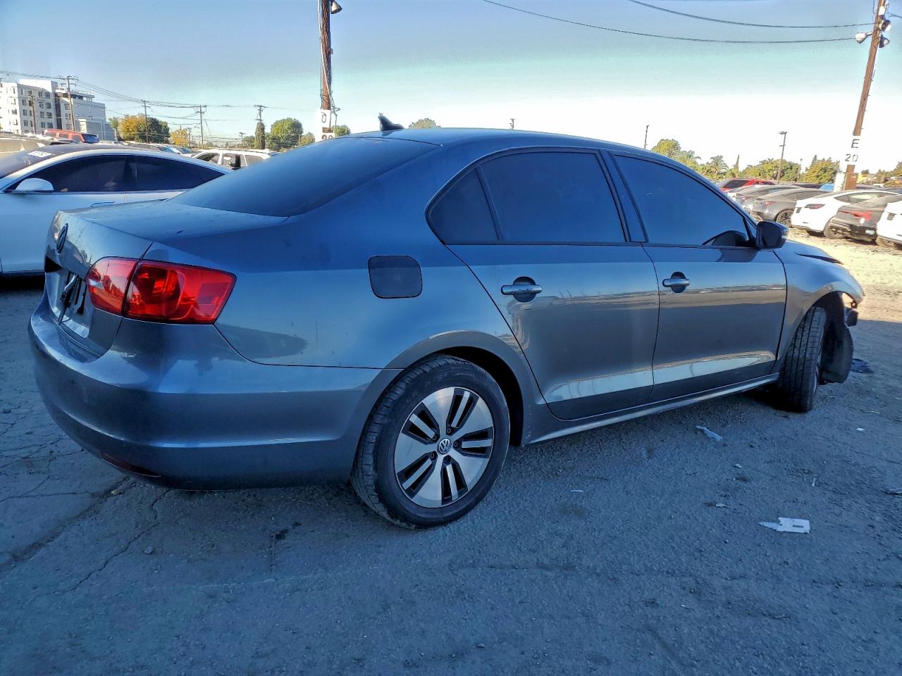 2014 VOLKSWAGEN JETTA SE photo 5
