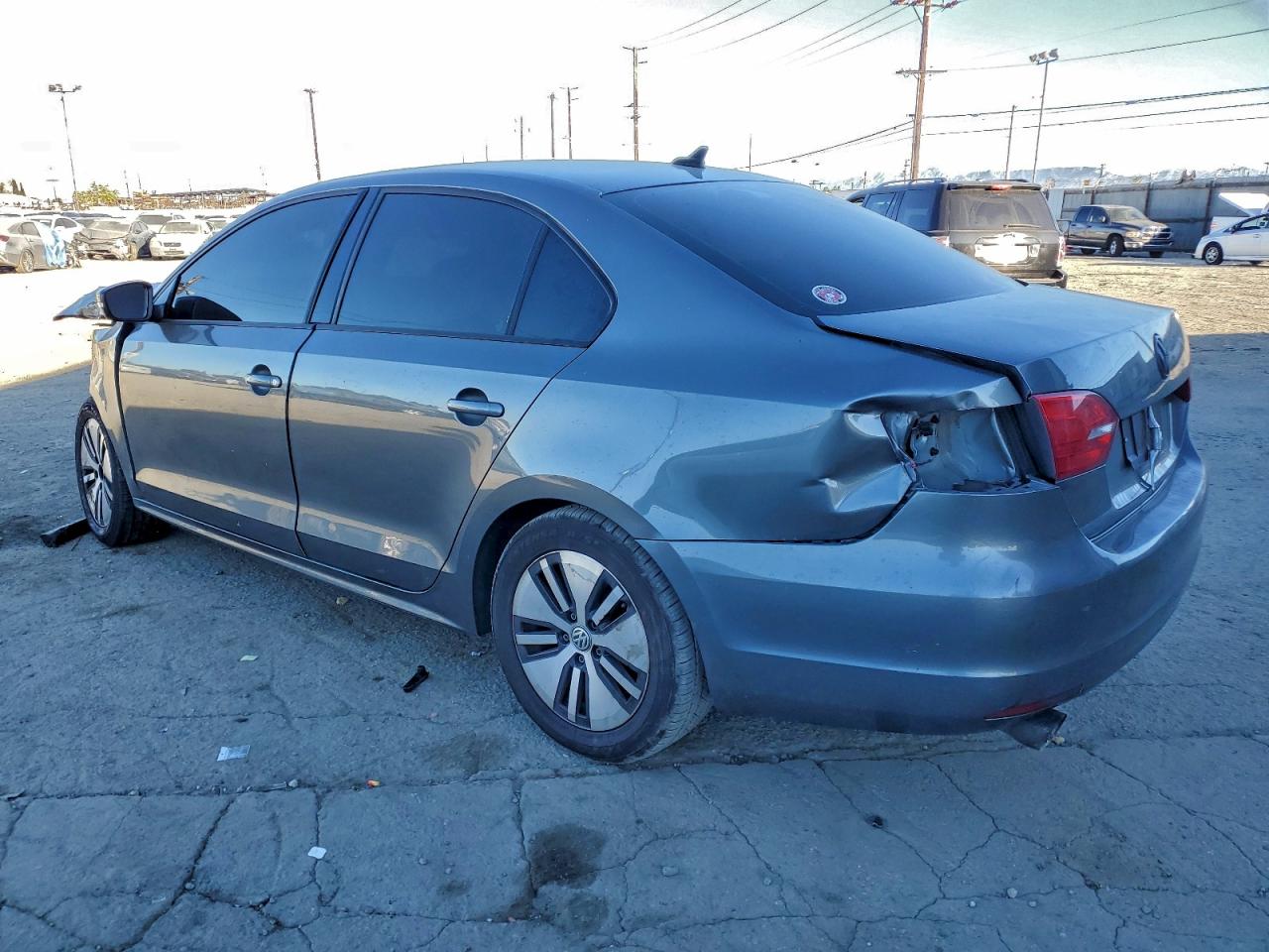 2014 VOLKSWAGEN JETTA SE photo 3
