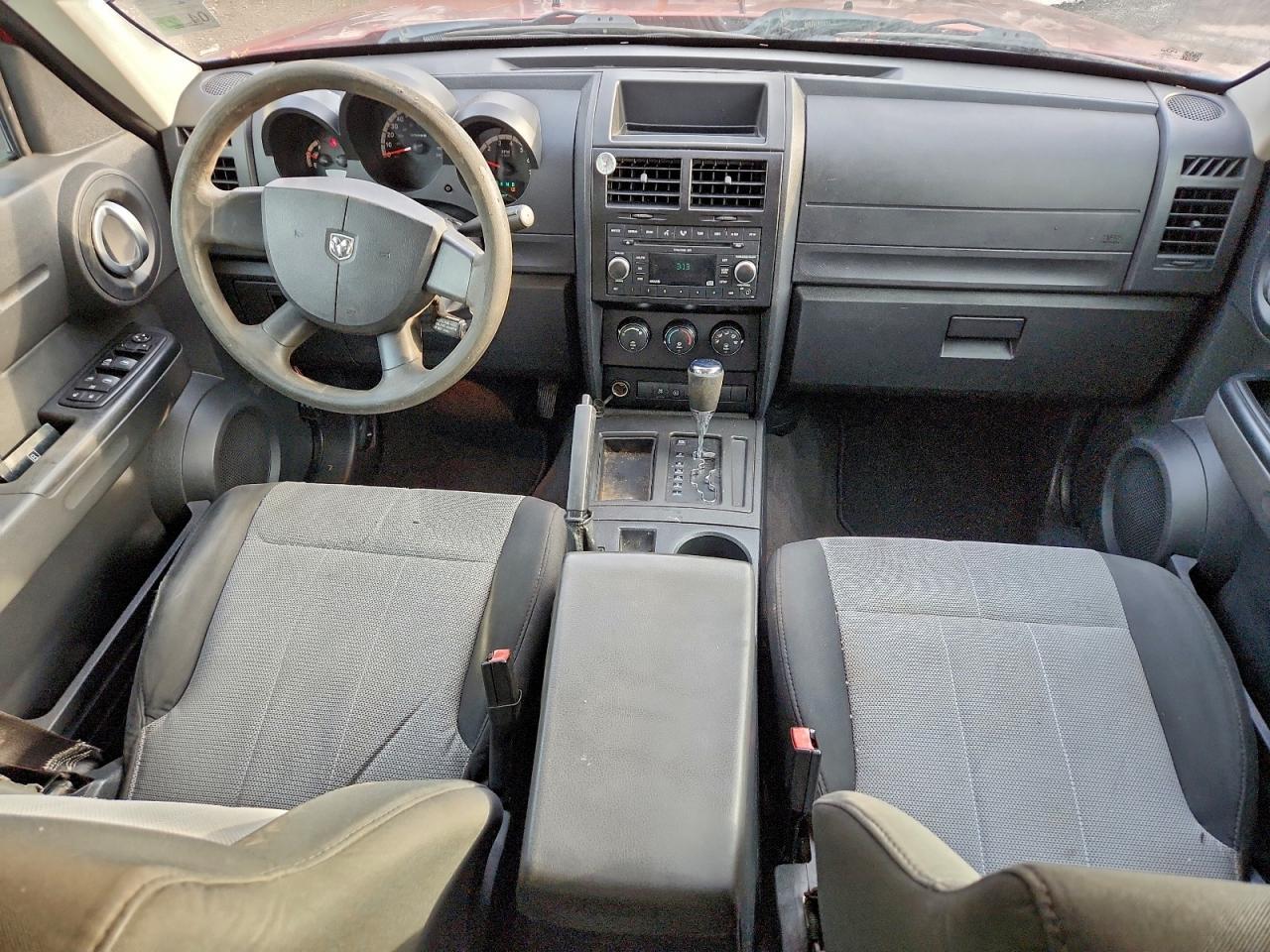 2008 DODGE NITRO SXT photo 22