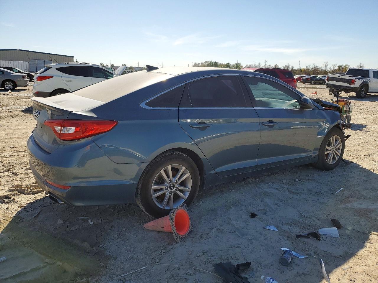 2016 HYUNDAI SONATA SE photo 3
