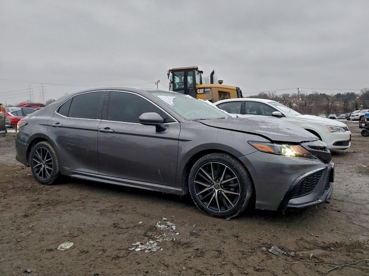 2021 TOYOTA CAMRY SE photo 7