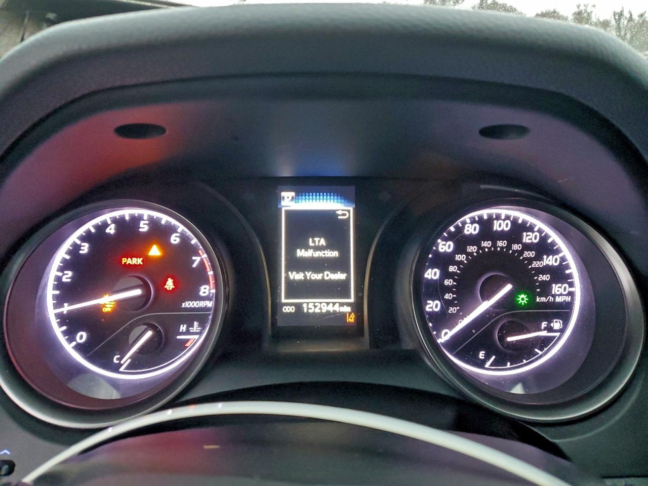 2021 TOYOTA CAMRY SE photo 17