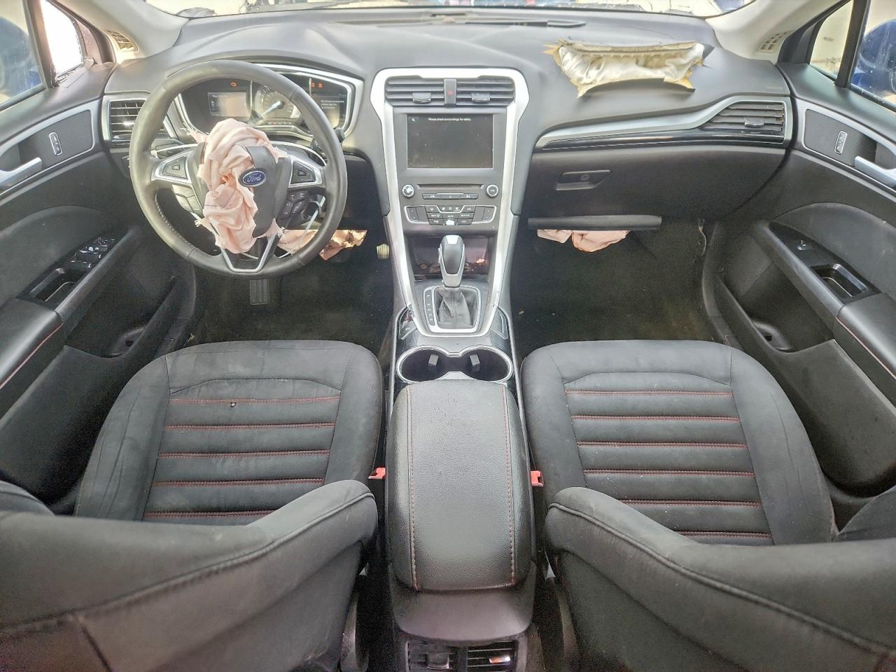 2016 FORD FUSION SE photo 8
