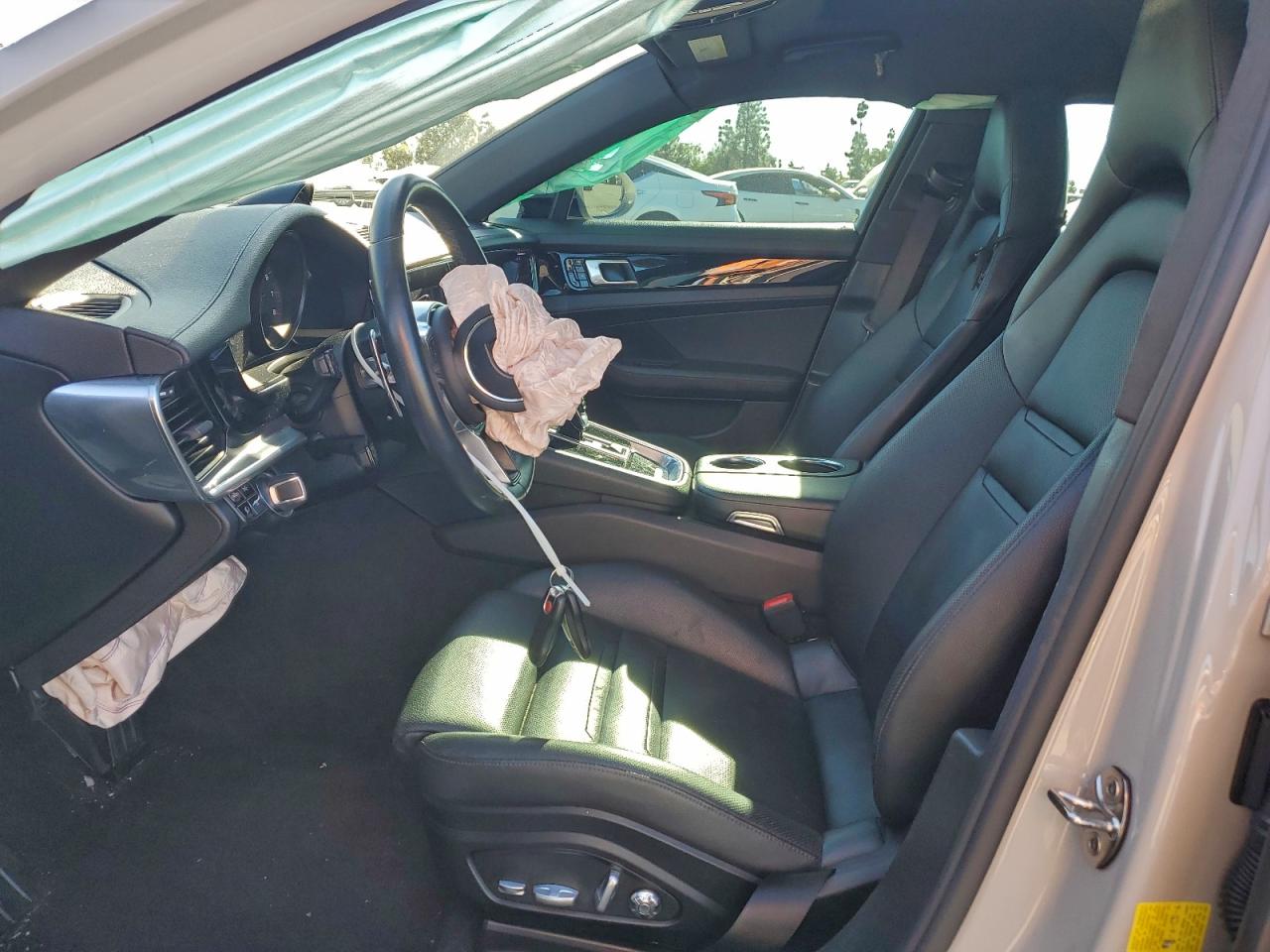 2018 PORSCHE PANAMERA 4 photo 13