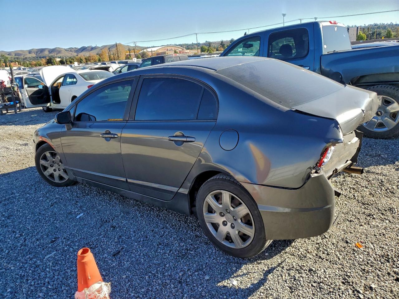 2009 HONDA CIVIC LX photo 2