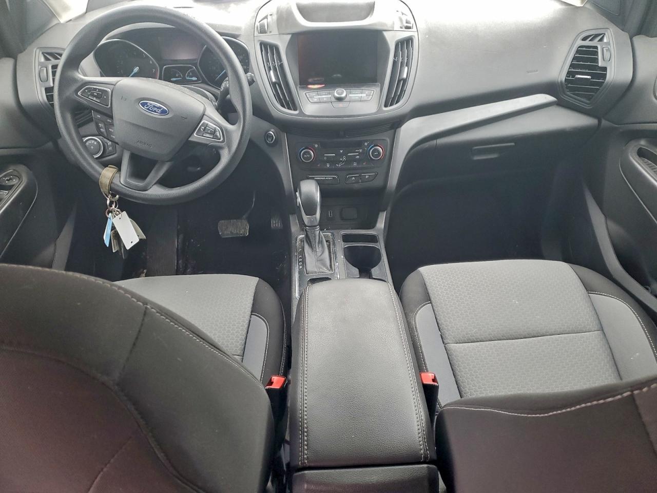 2019 FORD ESCAPE SE photo 8