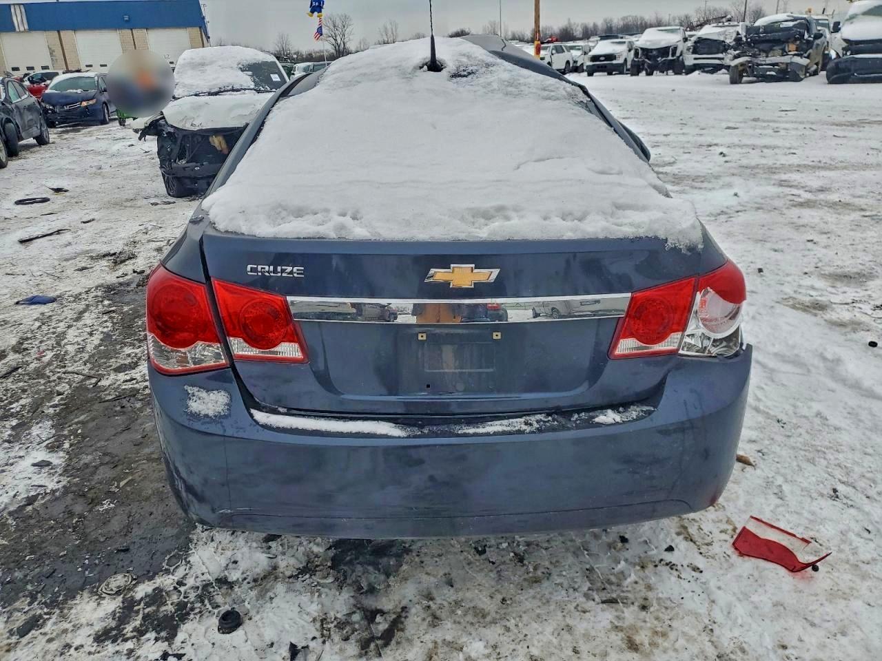 2014 CHEVROLET CRUZE LS photo 11