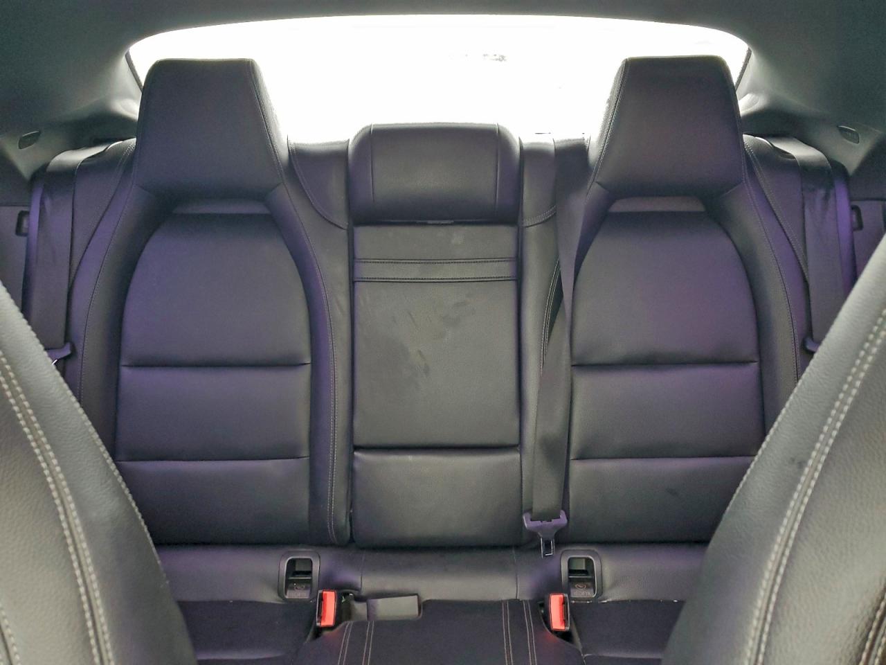 2016 MERCEDES-BENZ CLA 250 photo 10