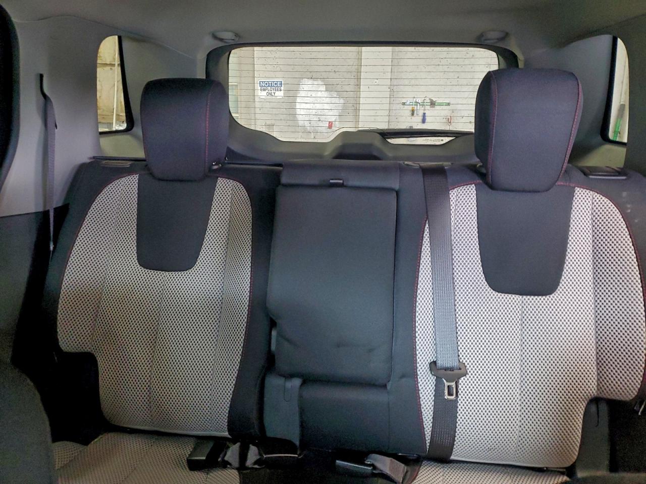 2015 GMC TERRAIN SLE photo 10