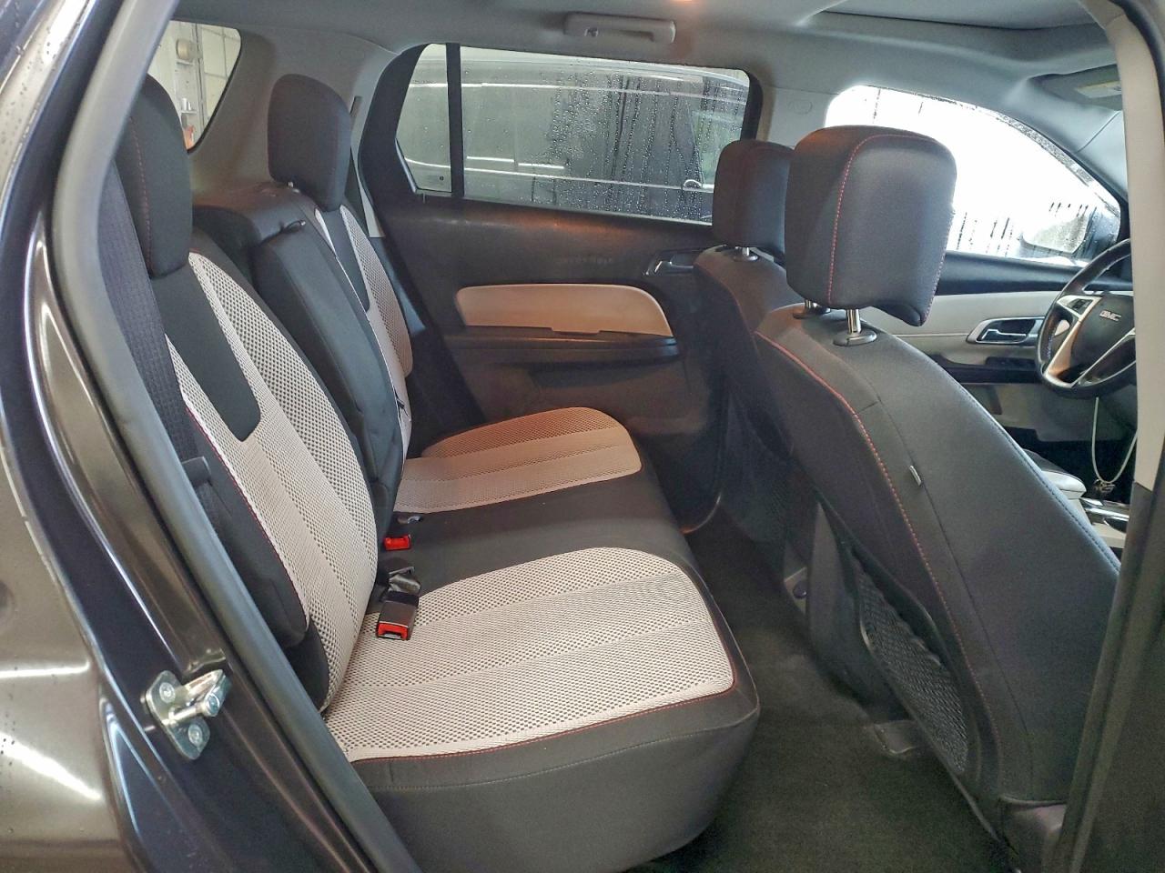 2015 GMC TERRAIN SLE photo 11