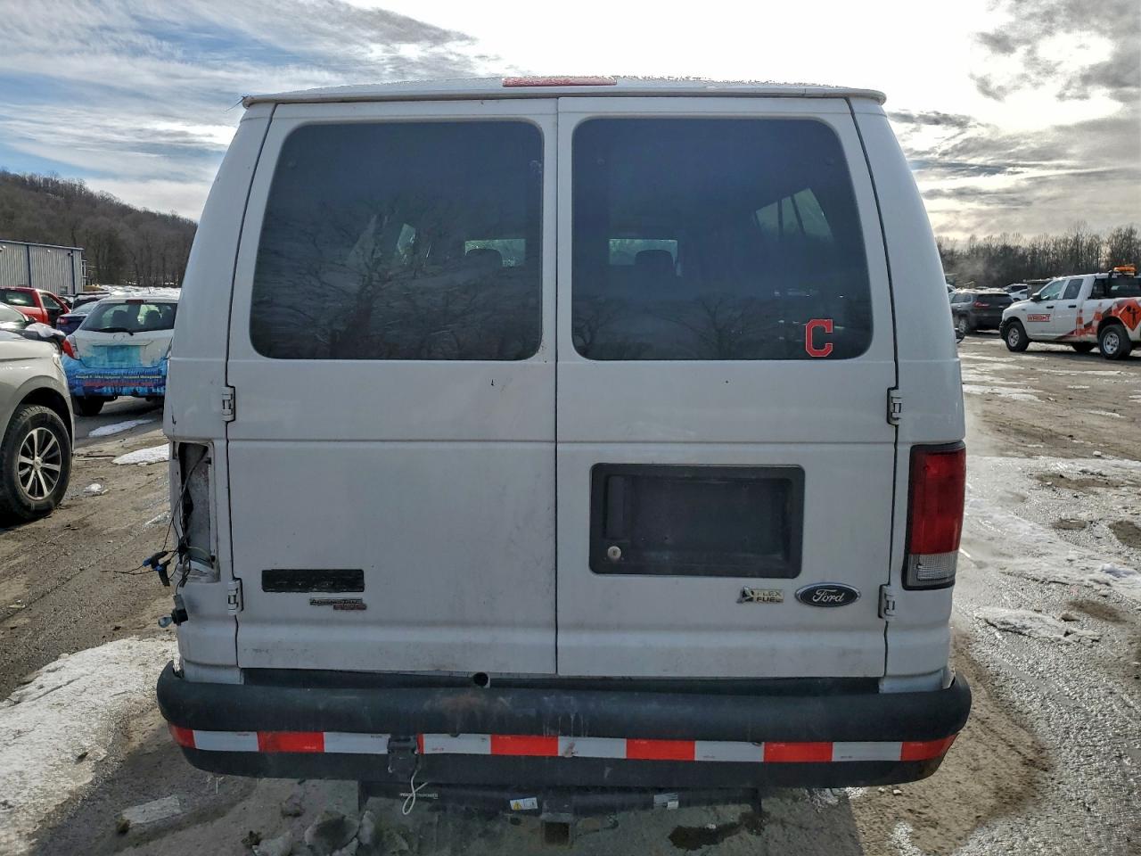 2011 FORD ECONOLINE E350 SUPER DUTY WAGON photo 16