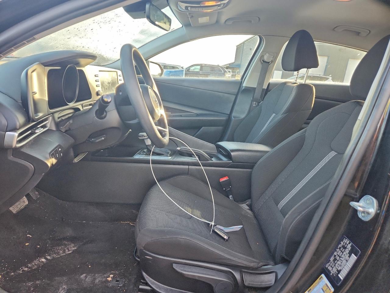 2021 HYUNDAI ELANTRA SE photo 13