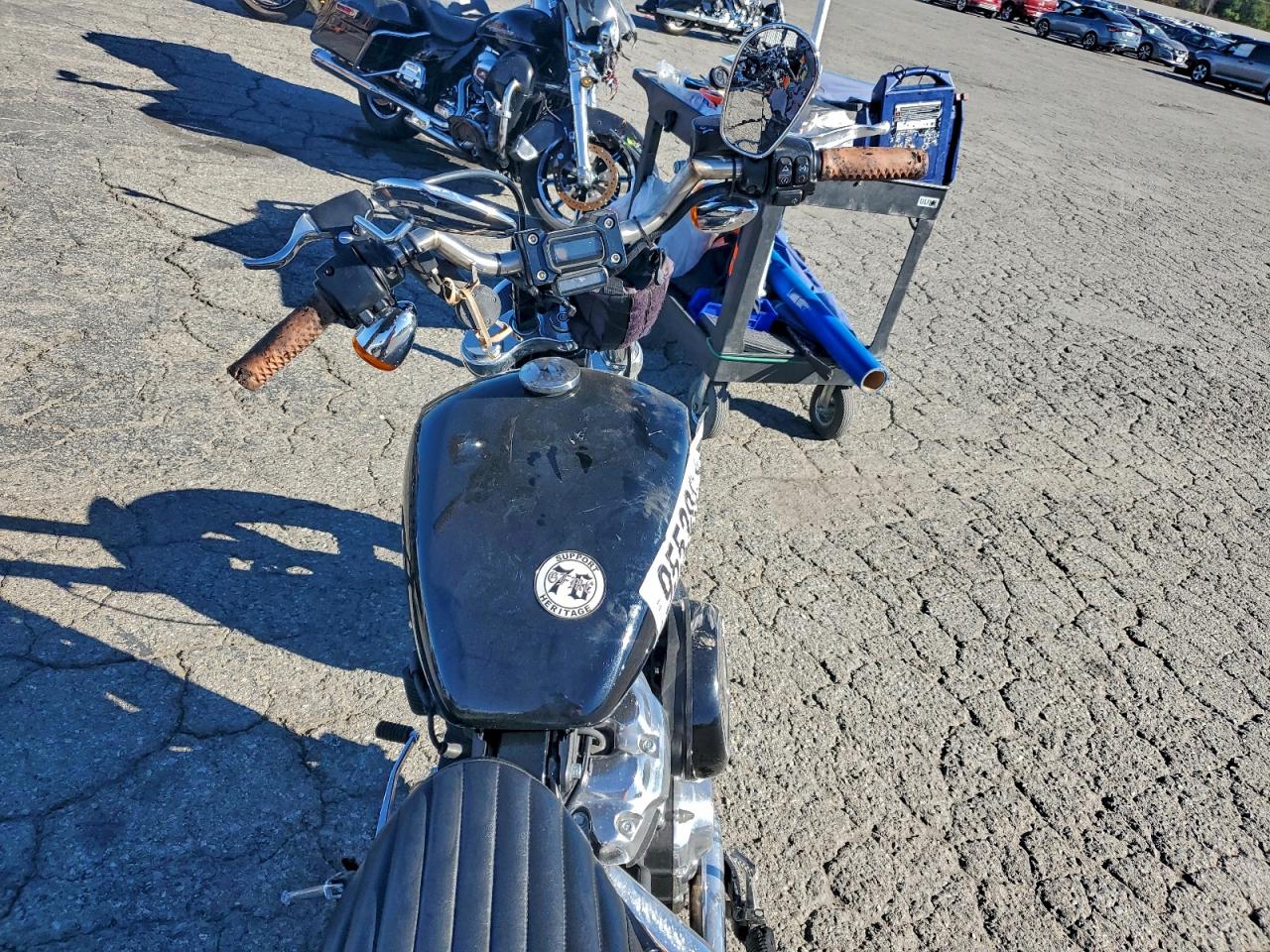 2024 HARLEY-DAVIDSON FXST photo 6