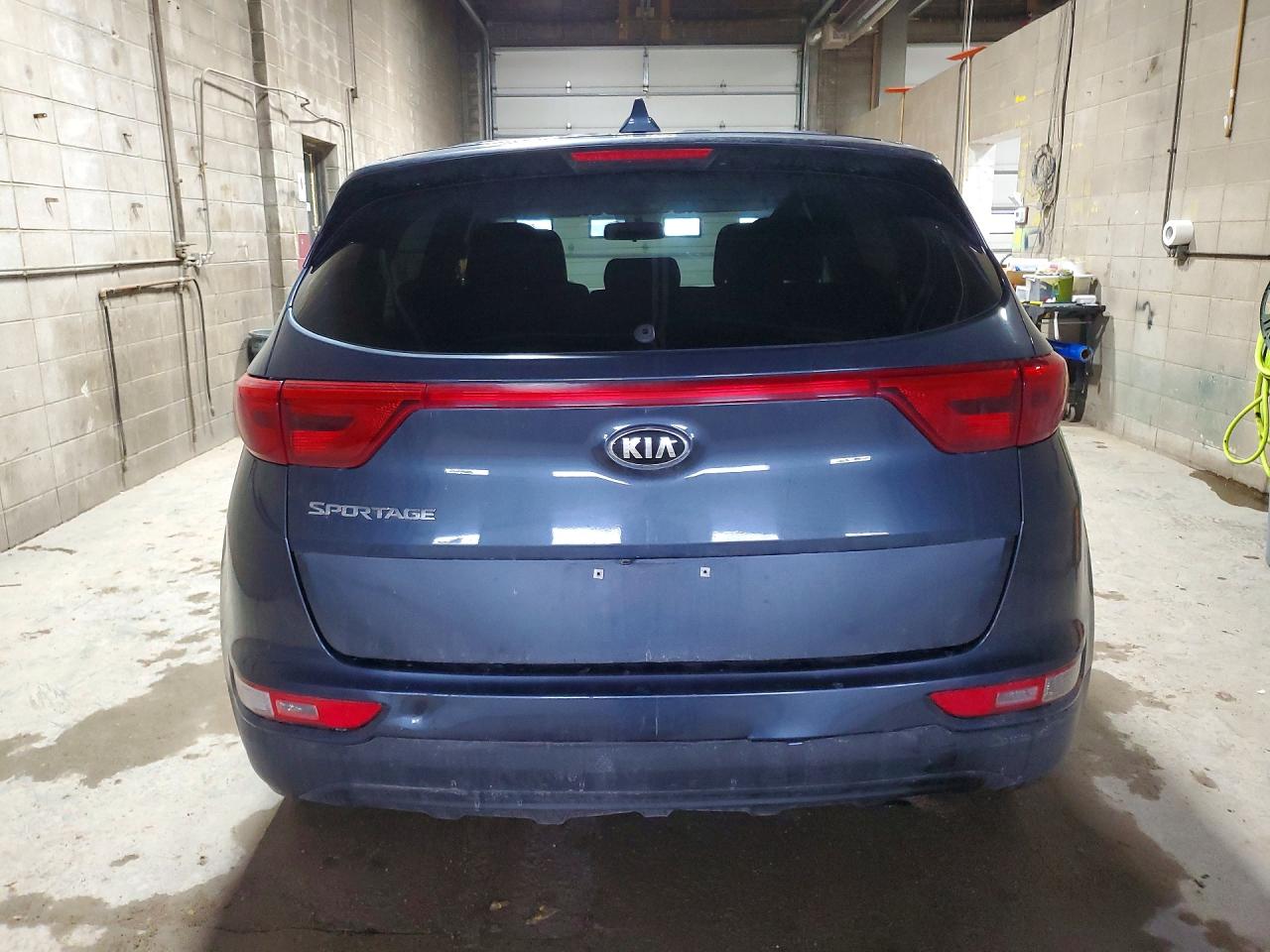 2017 KIA SPORTAGE LX photo 16