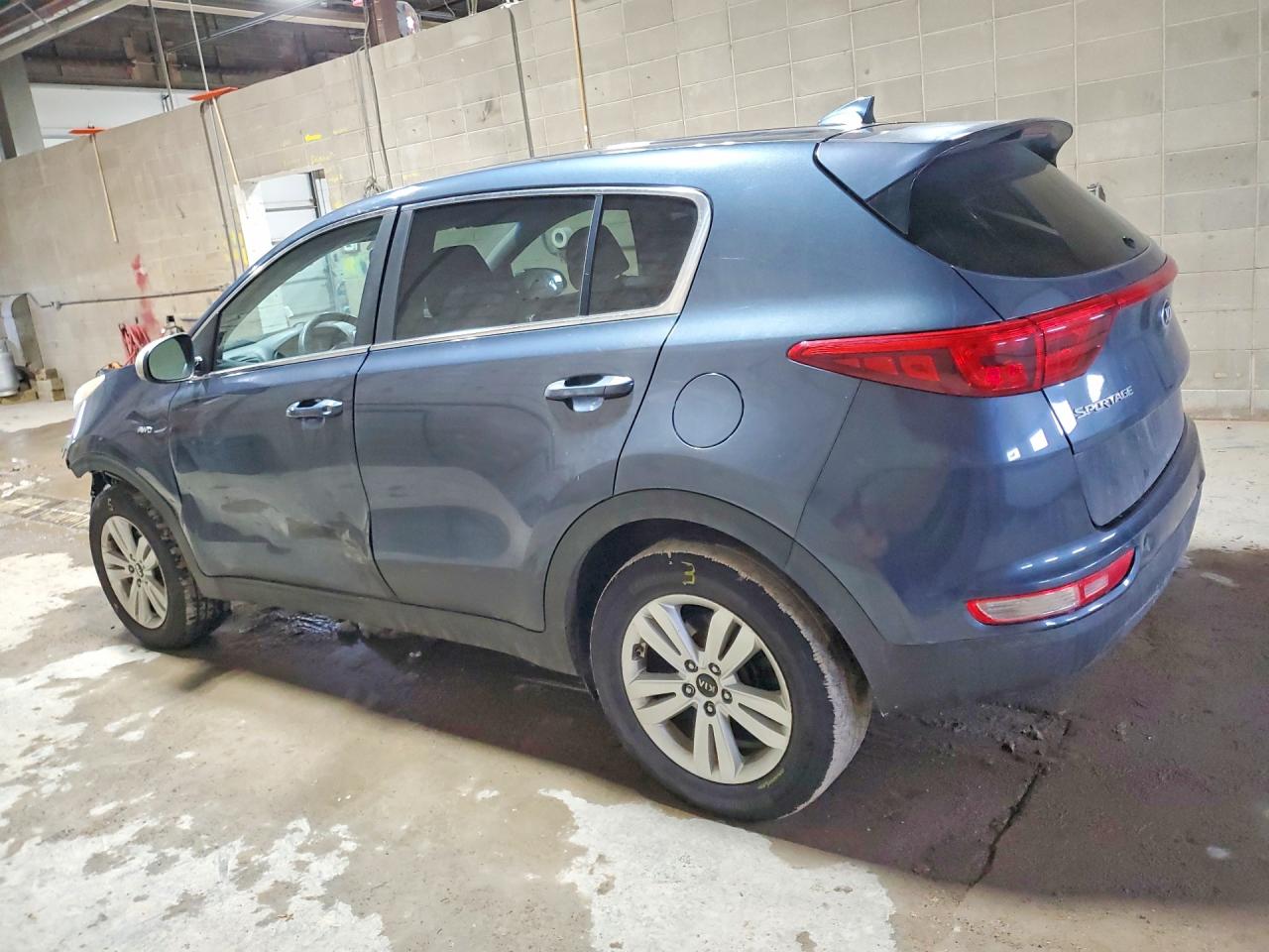 2017 KIA SPORTAGE LX photo 4