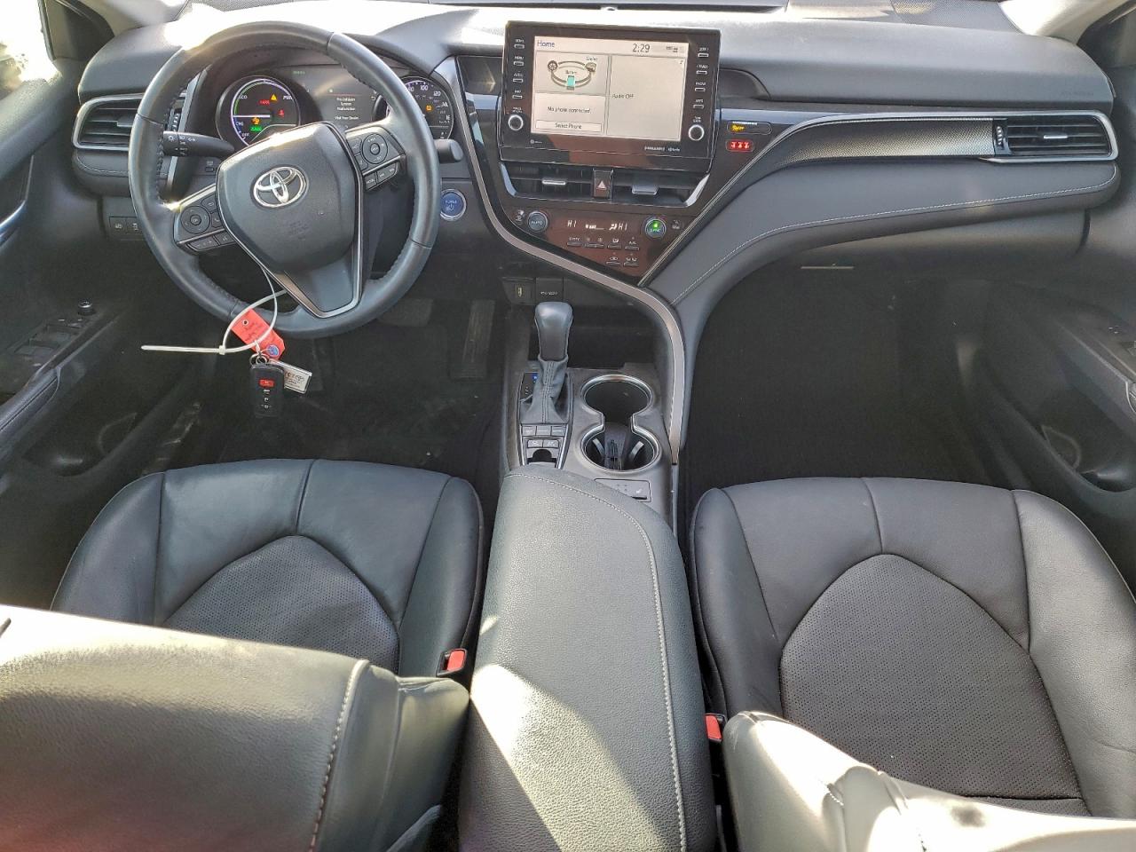 2021 TOYOTA CAMRY XSE photo 8