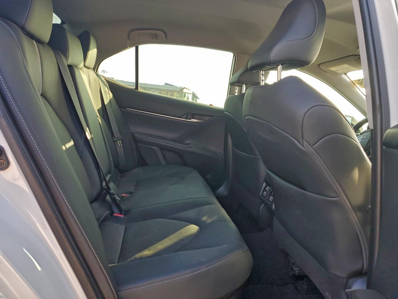 2021 TOYOTA CAMRY XSE photo 10