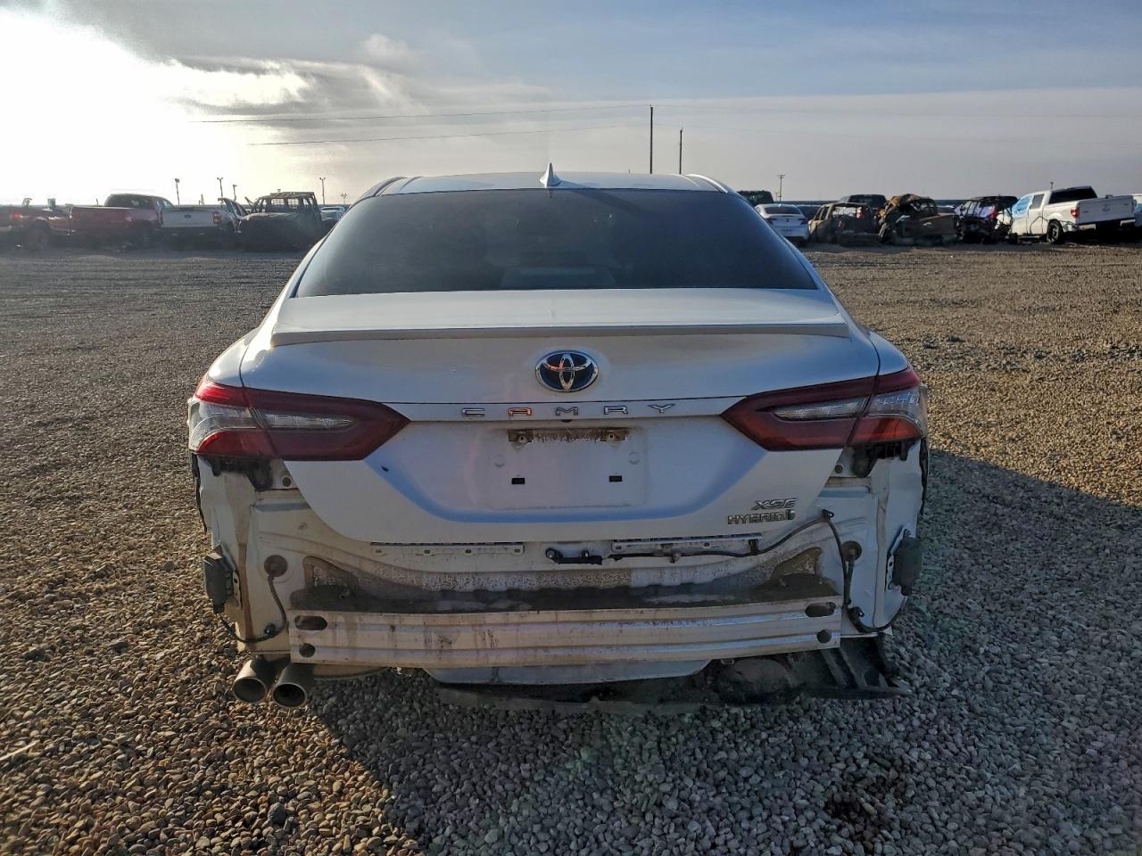 2021 TOYOTA CAMRY XSE photo 6
