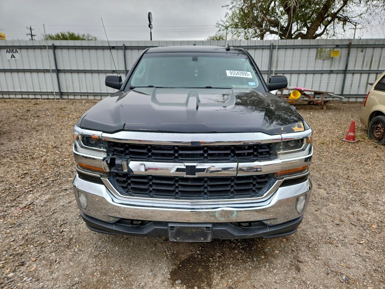 2018 CHEVROLET SILVERADO C1500 LT photo 9