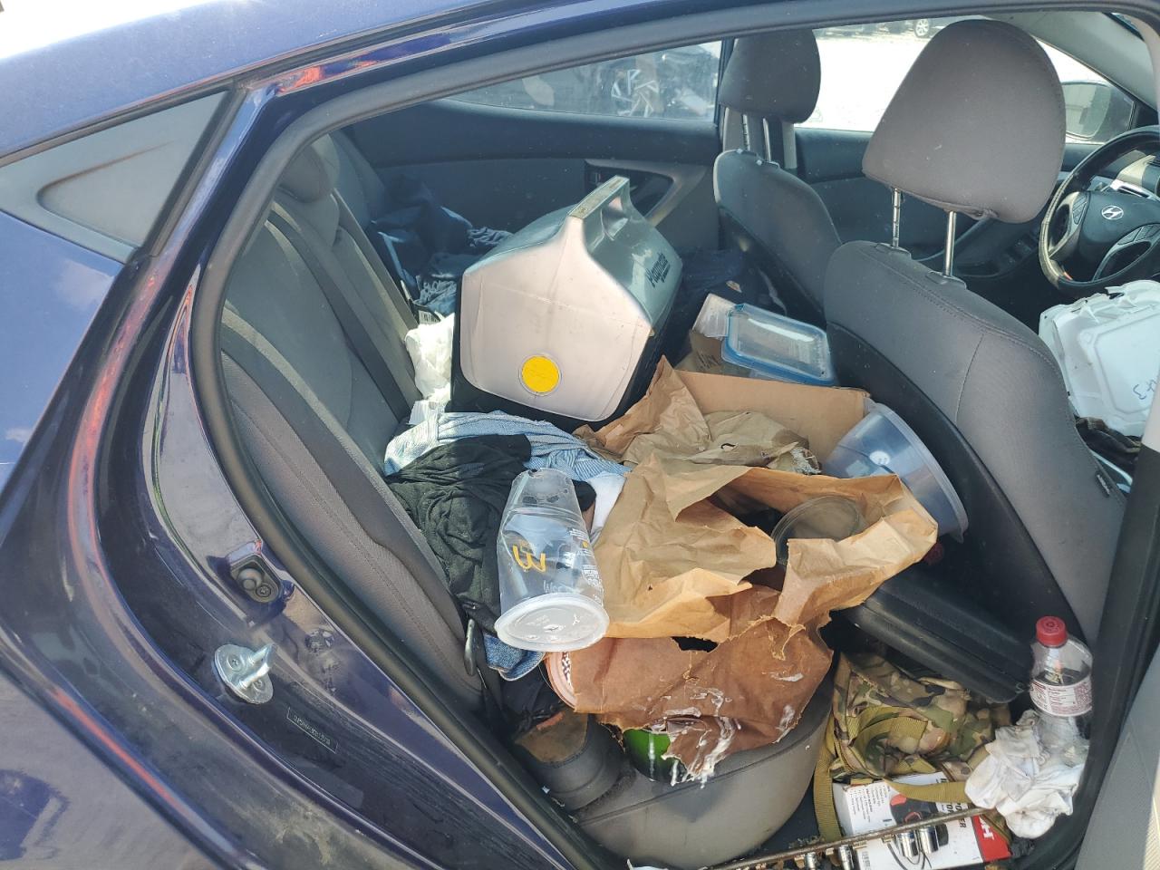 2013 HYUNDAI ELANTRA GLS photo 19
